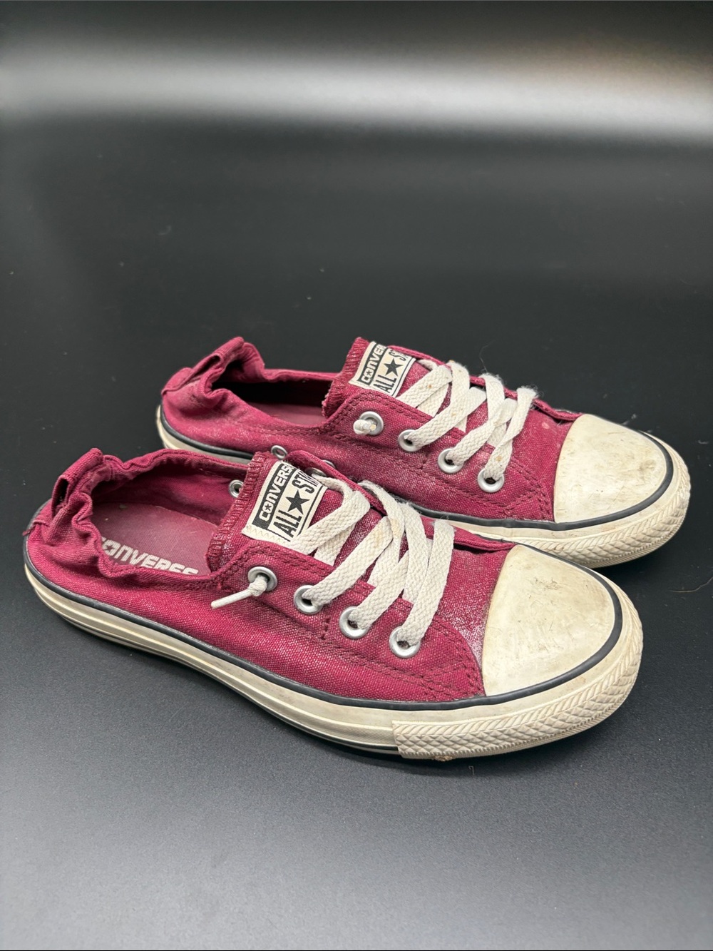 Converse Womens Slip-On Low Top Sneakers in Burgundy with Silver Shimmer